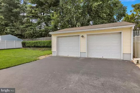 809 Whitner Rd, Reading, PA 19605 photo 6