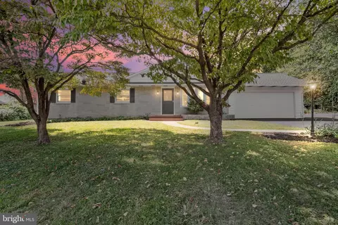 2224 Shillington Rd, Reading, PA 19608