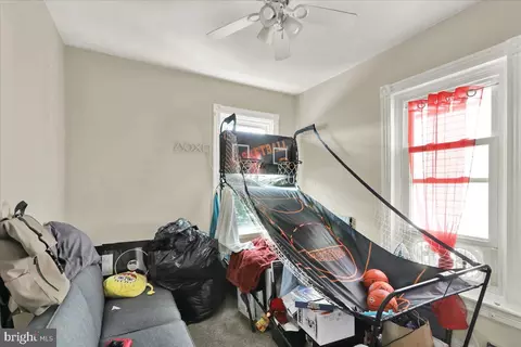 Bedroom - 536 Pike St, Reading, PA 19601 photo 1 of 8