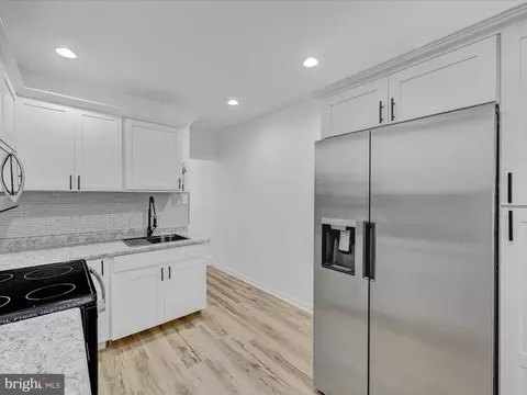 Kitchen - 1540 Moss St, Reading, PA 19604 photo 2 of 3