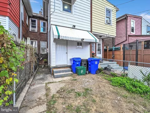 Exterior - 1540 Moss St, Reading, PA 19604 photo 2 of 4