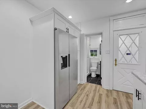 Entry Way - 1540 Moss St, Reading, PA 19604 photo 2 of 2