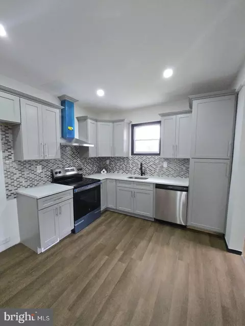 Other - 27 Mull, Reading, PA 19605 photo 2 of 4