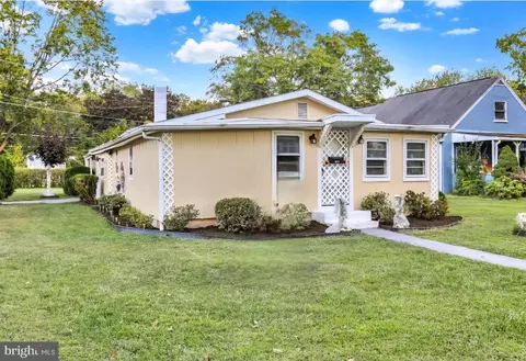 335 Montgomery Ave, Reading, PA 19606