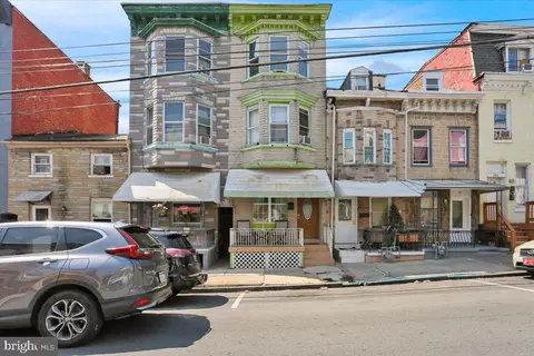 36 S 10th St, Reading, PA 19602