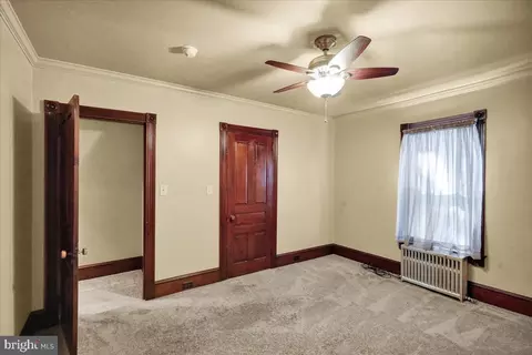 Bedroom - 203 W Broad St, Reading, PA 19607 photo 4 of 5