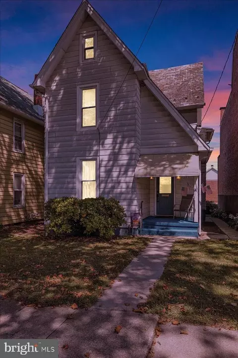 Exterior - 203 W Broad St, Reading, PA 19607 photo 6 of 6