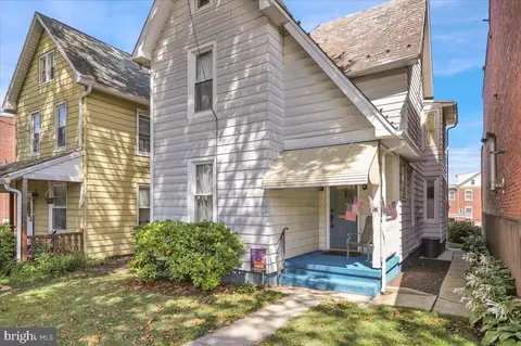 Exterior - 203 W Broad St, Reading, PA 19607 photo 1 of 6