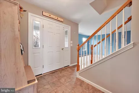 Entry Way - 217 Longview Dr, Reading, PA 19608 photo 2 of 2