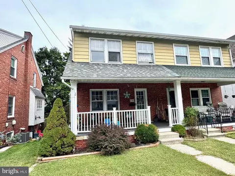 2545 Grant St, Reading, PA 19606