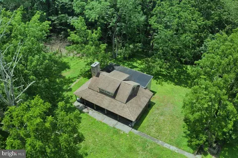 16 Birch Dr, Barto, PA 19504 photo 4