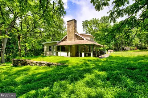 16 Birch Dr, Barto, PA 19504 photo 7