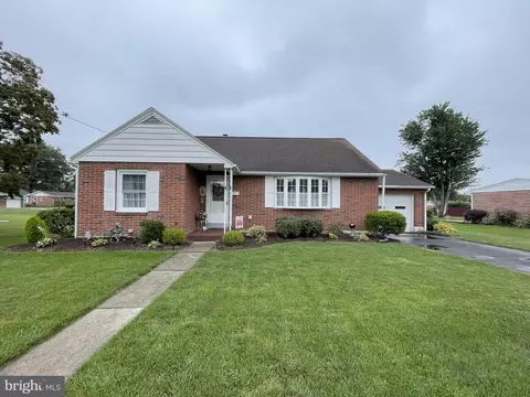 311 Fry Ave, Robesonia, PA 19551