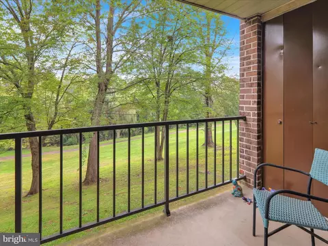 Exterior - 4 Fairway Rd #D, Reading, PA 19607 photo 1 of 3