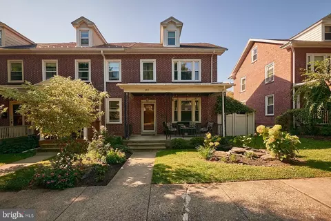 394 Pine St, Reading, PA 19611