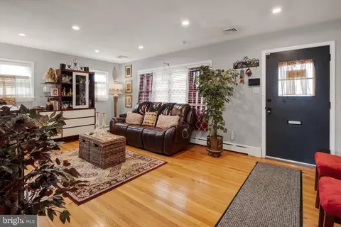Other - 1410 Cortland Ave, Reading, PA 19607 photo 4 of 9
