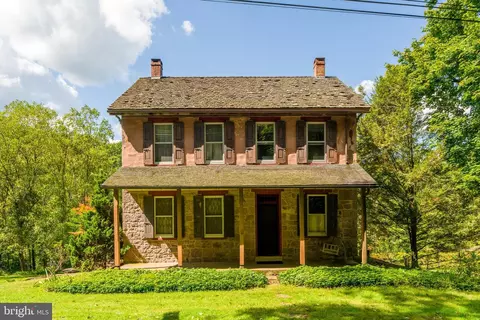 380 Witmer Rd, Mohnton, PA 19540