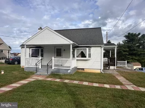 573 State St, Mertztown, PA 19539