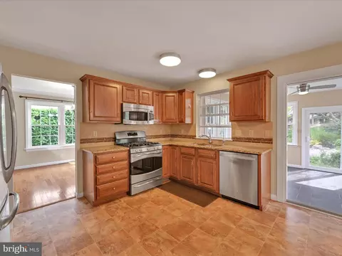 2602 Andrew Dr, Sinking Spring, PA 19608 photo 20