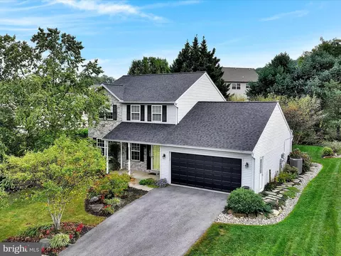 2602 Andrew Dr, Sinking Spring, PA 19608