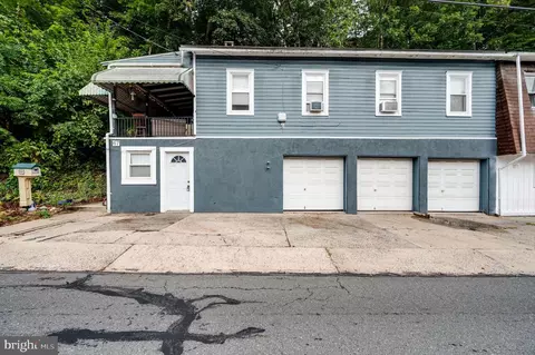 67 E Wyomissing Ave, Mohnton, PA 19540