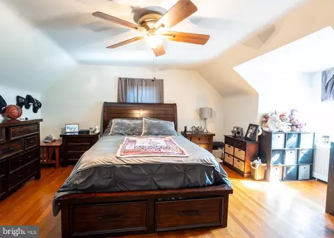 Bedroom - 110 Chestnut St, Reading, PA 19607 photo 1 of 5