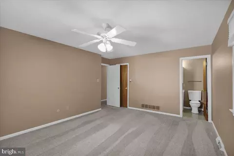 Bedroom - 802 Apple Dr, Reading, PA 19610 photo 2 of 7