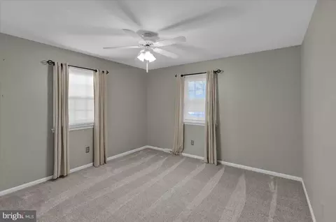Bedroom - 802 Apple Dr, Reading, PA 19610 photo 5 of 7