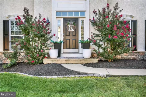 9 Hidden Brook Way, Reading, PA 19608 photo 2