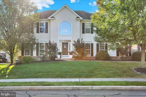 9 Hidden Brook Way, Reading, PA 19608 photo 4