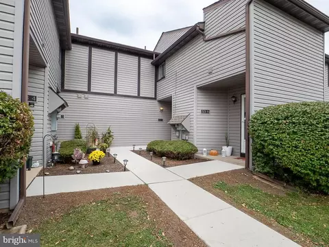 53 5 Holly Dr, Reading, PA 19606