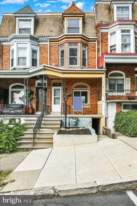 1323 Walnut St, Reading, PA 19604