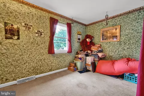 Bedroom - 118 Charles Blvd, Sinking Spring, PA 19608 photo 7 of 7