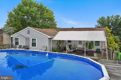 Exterior - 118 Charles Blvd, Sinking Spring, PA 19608 photo 4 of 8