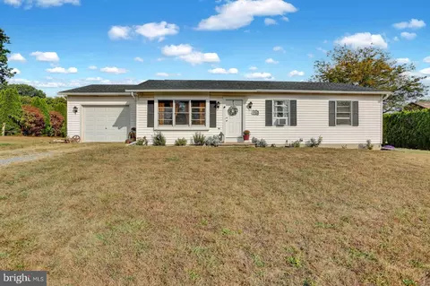 120 East Ct, Hamburg, PA 19526