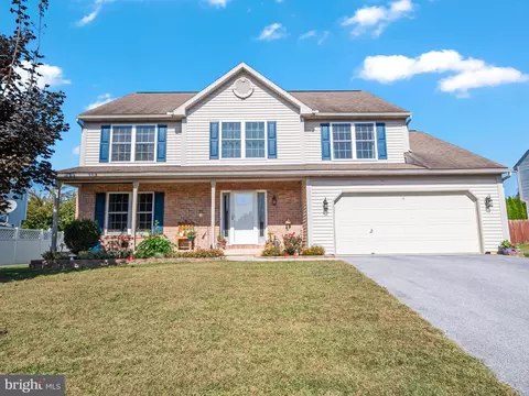 307 Monaco Ln, Blandon, PA 19510