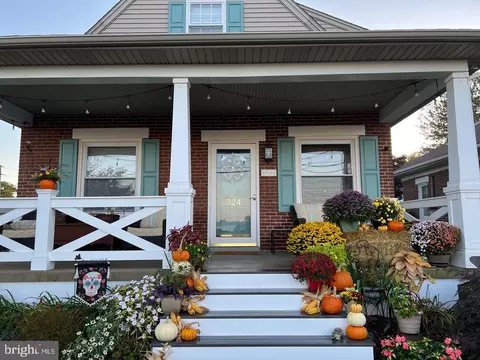 324 Front St, Boyertown, PA 19512
