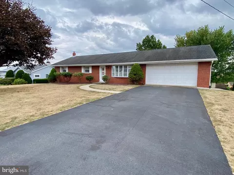 519 Florence Ave, Hamburg, PA 19526
