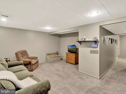 21 Warwick Ct, Reading, PA 19606 photo 22
