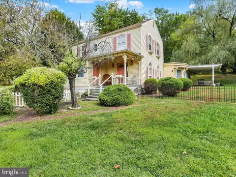 1340 Butter Ln, Reading, PA 19606