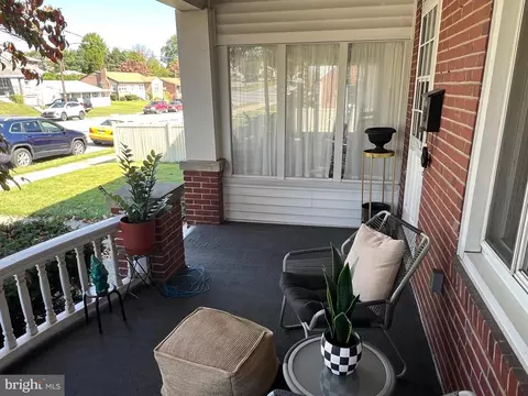 Exterior - 1234 Brooke Blvd, Reading, PA 19607 photo 2 of 5