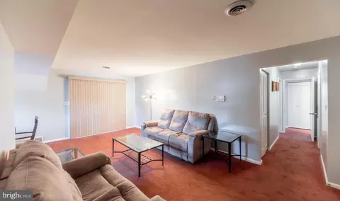 Entry Way - 2 Alpine Ct #C2, Reading, PA 19606 photo 1 of 8