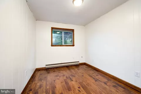 Bedroom - 1029 Crestview Ave, Reading, PA 19607 photo 9 of 9