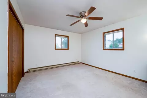 Bedroom - 1029 Crestview Ave, Reading, PA 19607 photo 3 of 9