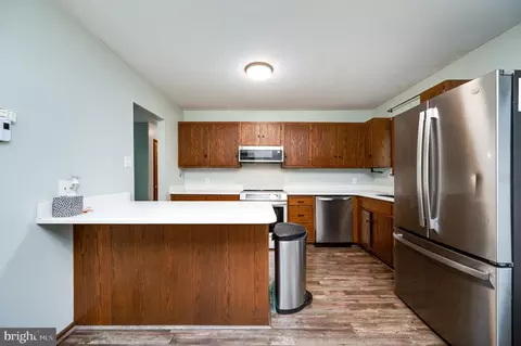 Kitchen - 1029 Crestview Ave, Reading, PA 19607 photo 3 of 5