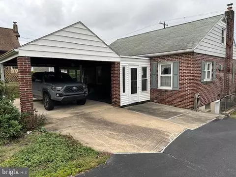 380 Old Lancaster Pike, Reading, PA 19607 photo 12