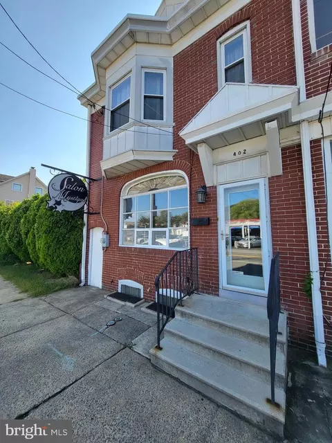 402 Morgantown Rd, Reading, PA 19611