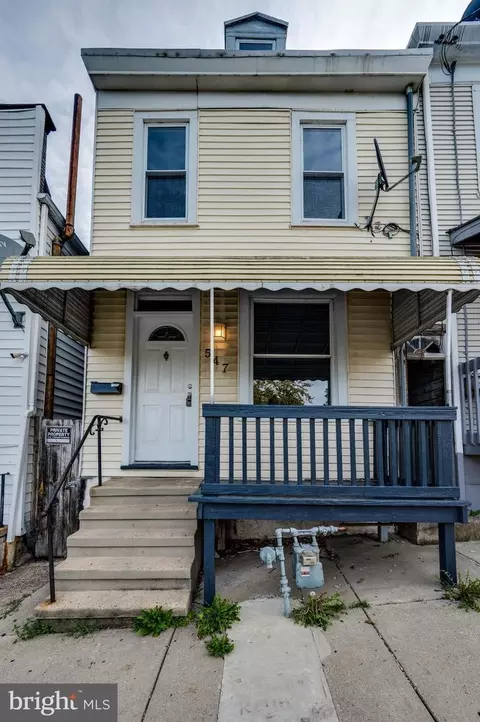 547 S 10th St, Reading, PA 19602