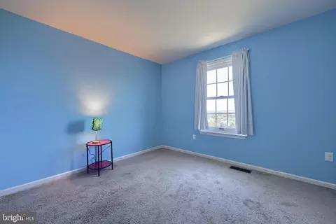 Bedroom - 504 Longview Dr, Reading, PA 19608 photo 2 of 3
