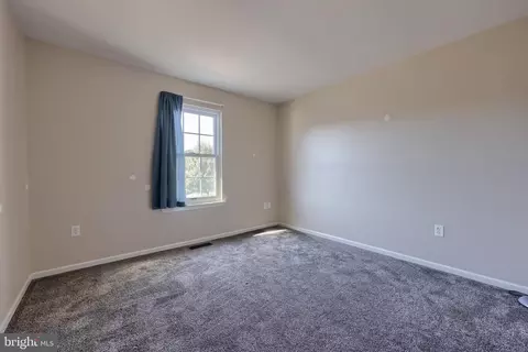 Bedroom - 504 Longview Dr, Reading, PA 19608 photo 3 of 3